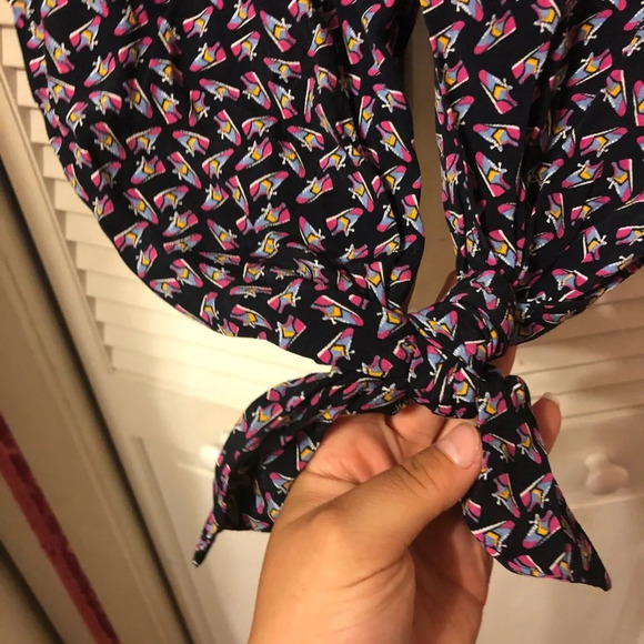 NWOT ZARA SNEAKER PRINT BACK TIE TOP - Picture 7 of 7